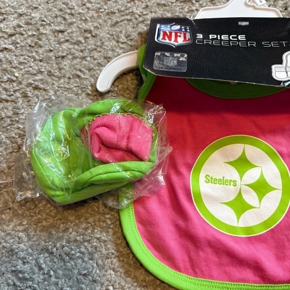 Pittsburgh Steelers Bib & Booties Set Green Pink Baby Kids NEW NFL Football